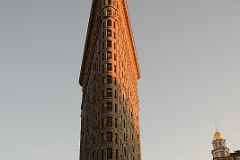 02-11 The Flatiron Building Just Before Sunset New York Madison Square Park.jpg